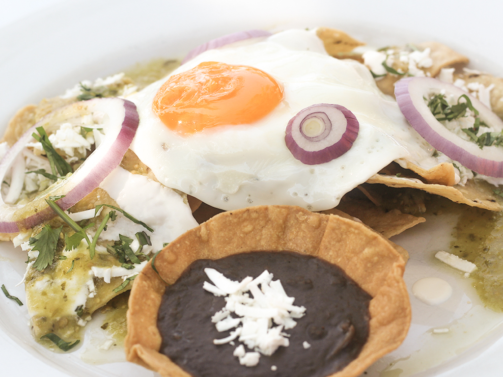Chilaquiles Green Sauce with 2 Eggs